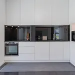 Apartment Hidden Oasis With Pool By Lovelystay