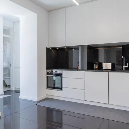 Hidden Oasis With Pool By Lovelystay * Lisboa