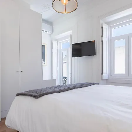 Hidden Oasis With Pool By Lovelystay Apartamento