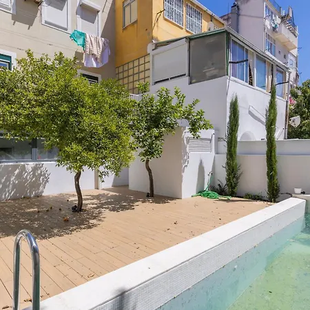 Apartment Hidden Oasis With Pool By Lovelystay *