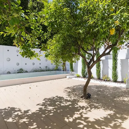 Hidden Oasis With Pool By Lovelystay * Lisbon